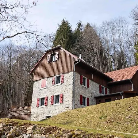 La Desirade Incroyable Lodge Typique Dans Les Vosges Du Sud * Linthal